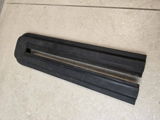 Пластик салазок сидений Infiniti QX60 L50 2014, 3.5 л., VQ35DE, бензин, АКПП, чёрный, внедорожник 5 дв., полный привод, 2482974