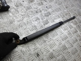 щеткодержатель (поводок стеклоочистителя, дворник) Volkswagen Passat B6 2006, 2.0 л., дизель, МКПП, универсал