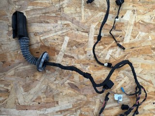 дверная проводка BMW X5 F15 2015, 9323361