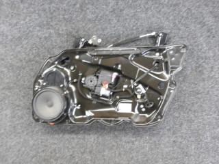 стеклоподъемник электрический передний правый Volkswagen Passat B7 2014, 2.0 л., дизель, АКПП, универсал, 3AA837756C