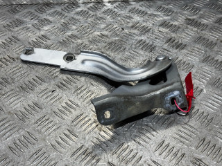 петля капота правая Volkswagen Beetle A5 2012, 1.4 л., CAVA, бензин, 6МКПП, хетчбэк 3 дв., 5S5823302A