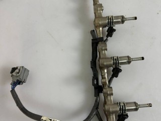 топливная рампа Lexus RX 4 поколение [рестайлинг] 2021, 3.5 л., гибрид, АКПП, 8x1 - layat heat blue, внедорожник 5 дв., полный привод, правый руль, 2386031030