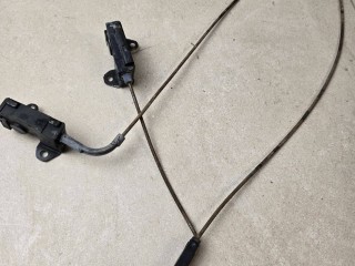 замок капота Mercedes-Benz C AMG W204 2009, 6.3 л., бензин, АКПП, серый, седан, задний привод, A2048800160