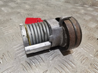 Натяжитель ремня агрегатов Volkswagen Polo 3 поколение 1999, 1.4 л., бензин, 5МКПП, хетчбэк 5 дв.