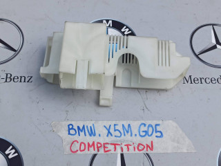 кронштейн (крепление) BMW X5 M F95 2021, 4.4 л., бензин, полный привод, 8781036