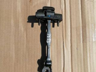 ограничитель открывания двери Chevrolet Cruze 2 поколение 2016, 1.4 л., бензин, седан, 13456208