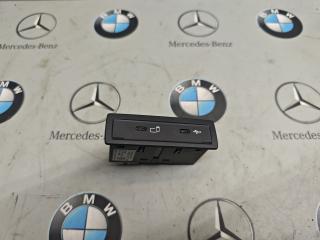 разъем AUX / USB Mercedes-Benz GLC-Класс X253 [рестайлинг] 2020, 2.0 л., бензин, полный привод, правый руль, A1678201302