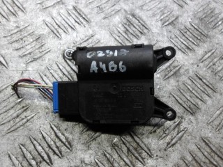 моторчик заслонки печки Audi A4 B6 2002, 1.8 л., бензин, МКПП, универсал, 0132801303