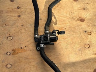 клапан системы охлаждения Alfa Romeo Stelvio 1 поколение 2018, 2.0 л., АКПП, серый, внедорожник 5 дв., полный привод, 50533799