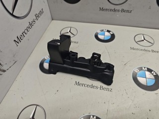 механизм открытия капота (кронштейн в салоне) BMW XM G09 2023, 4.4 л., бензин, c5y, полный привод, 7434345