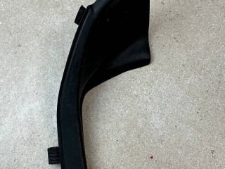 уплотнитель жабо Toyota 2022, 2.8 л., 1GD-FTV, дизель, АКПП, красный, пикап, полный привод, правый руль, 5386760100