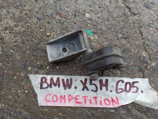кронштейн глушителя BMW X5 M F95 2021, 4.4 л., бензин, полный привод, 8098566