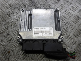 блок управления двигателем Mercedes-Benz C-Класс W203/S203/CL203 2003, 2.2 л., дизель, МКПП, седан, A6461539179