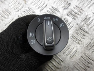переключатель света Volkswagen Passat B7 2014, 2.0 л., дизель, АКПП, универсал, 3C8941431A
