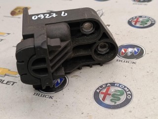 крепление кассеты радиаторов Alfa Romeo Stelvio 1 поколение 2018, 00505426860