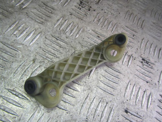 кронштейн (крепление) Audi A6 C5 [рестайлинг] 2005, 2.7 л., дизель, МКПП, универсал, 4F9945067