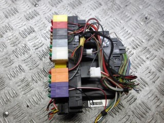 блок предохранителей Mercedes-Benz S-Класс W220 2001, 3.2 л., бензин, АКПП, седан, A0295450432