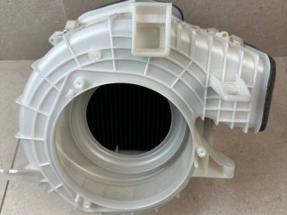 корпус салонного фильтра Infiniti G 4 поколение [рестайлинг] 2013, 3.7 л., VQ37VHR, бензин, АКПП, черный, кабриолет, задний привод, 272001CA1B