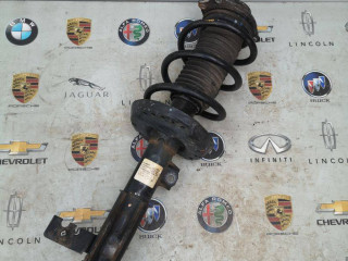 амортизатор передний левый Chevrolet Equinox 3 поколение 2020, 1.5 л., бензин, АКПП, 84230329