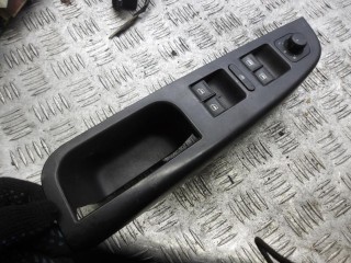 блок управления стеклоподъемниками Volkswagen Golf 5 поколение 2008, 1.4 л., дизель, АКПП, универсал, 1K4959857B