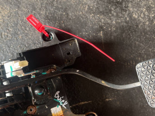 педаль тормоза Buick Encore 1 поколение [рестайлинг] 2019, 1.4 л., бензин, АКПП, внедорожник 5 дв.