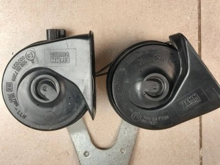 сигнал (клаксон) Alfa Romeo 2019, 1.8 л., 940 A1.000, бензин, АКПП, черный, хетчбэк 5 дв., передний привод, 10R037289