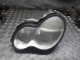 фара левая Mercedes-Benz C-Класс W203/S203/CL203 2003, 2.2 л., дизель, МКПП, седан, A2038200161