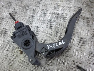 педаль Audi A6 C5 [рестайлинг] 2005, 2.4 л., бензин, АКПП, седан, 8K1723523