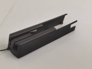 Пластик салазок сидений Tesla Model X 1 поколение 2018, L1S, АКПП, хетчбэк 5 дв., полный привод, 1061613-00-D