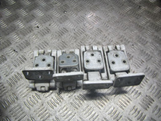 петля двери Mercedes-Benz Sprinter 2 поколение (W906) 2008