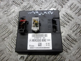 блок комфорта Mercedes-Benz E-Класс W211/S211 2004, 3.2 л., дизель, АКПП, универсал, 2115452132