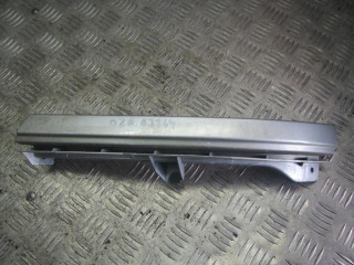 ресничка (ус) левой фары Opel Zafira 1 поколение (A) [рестайлинг] 2003, 2.2 л., бензин, МКПП, минивэн, 90580651