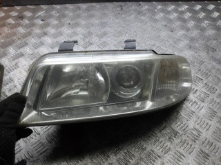 фара левая Audi A4 B5 [рестайлинг] 2000, 8D0941003AK