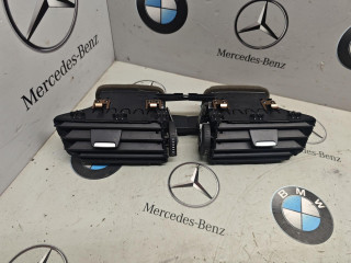 дефлектор обдува салона BMW 2 серия Active Tourer F45 2015, 2.0 л., бензин, 9262955