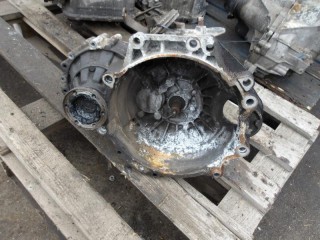 КПП механическая (МКПП) Volkswagen Golf 3 поколение 1994, 1.4 л., бензин, МКПП, CZA