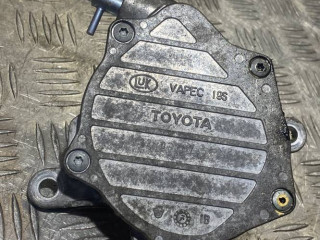 насос вакуумный Toyota Avensis 2 поколение (T250) 2006, 2.2 л., 2AD-FHV, дизель, 6МКПП, седан, 12030775