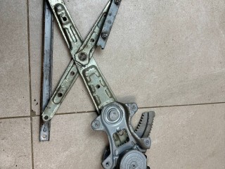 стеклоподъемник задний правый Infiniti EX 1 поколение 2010, 3.7 л., бензин, АКПП, серый, внедорожник 5 дв., полный привод, 827301BN0A