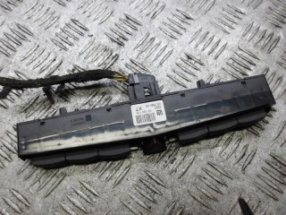 кнопка аварийной сигнализации Opel Astra H 2007, 1.8 л., бензин, МКПП, кабриолет, 13100115