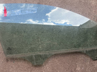 стекло двери передней правой Volkswagen Passat B5 [рестайлинг] 2004, 1.9 л., AVF, дизель, 6МКПП, седан