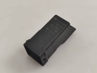 реле накала свечей Maserati Levante 1 поколение 2017, 3.0 л., A630HP, дизель, АКПП, blue, внедорожник 5 дв., полный привод, правый руль, 281003120