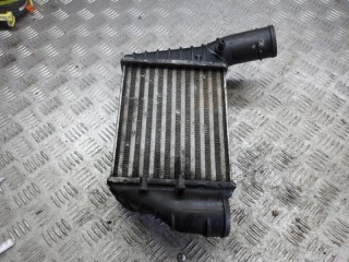 интеркулер Volkswagen Passat B5 2001, 2.5 л., дизель, 059145806