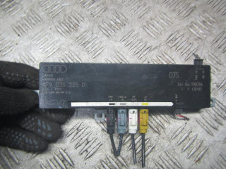 усилитель антенны Audi A6 4F/C6 [рестайлинг] 2008, 2.7 л., дизель, АКПП, универсал, 4F9035225D