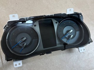 щиток приборов (приборная панель) Toyota 2023, 2.8 л., 1GD-FTV, дизель, АКПП, чёрный, пикап, полный привод, правый руль, 83A000KG00B