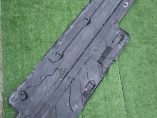 защита днища Mercedes-Benz C AMG W204 2009, 6.3 л., бензин, АКПП, серый, седан, задний привод, A2046100108