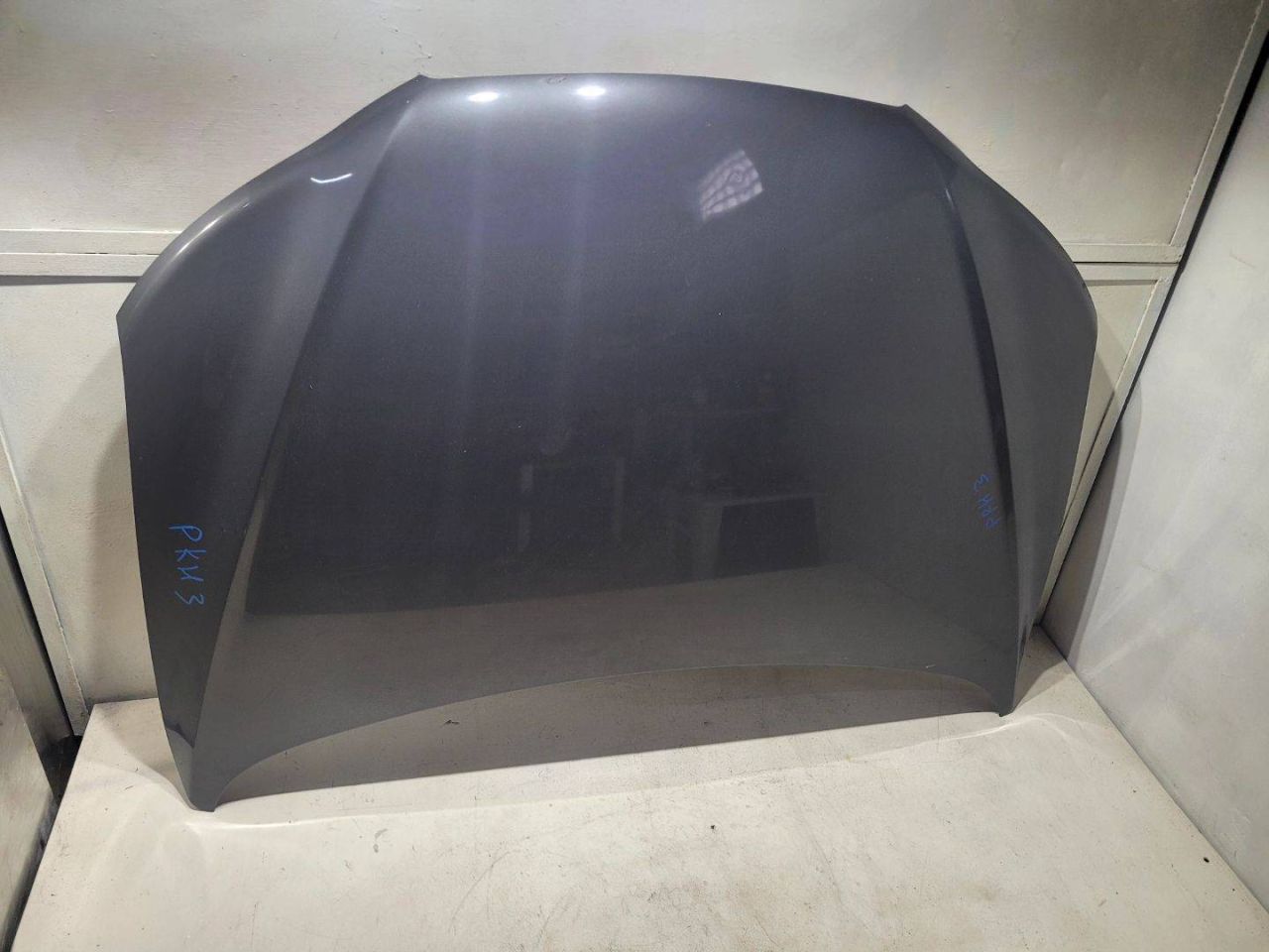 капот Hyundai Santa Fe 2 поколение (CM) 2008, 2.2 л., D4EB, дизель, АКПП, серый, внедорожник 5 дв., 664002B030 - фото №1