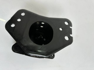 Крепление бампера заднего Lexus NX 1 поколение [рестайлинг] 2021, 2.5 л., 2AR-FXE, бензин, 5201678010