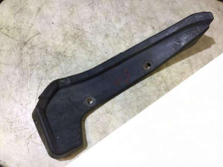 брызговик Toyota Previa 2 поколение XR30 2001, 6168128030