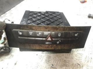 CD-чейнджер Mercedes-Benz E-Класс W211/S211 2004, A2116800552
