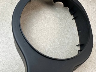 кожух рулевой колонки Maserati Levante 1 поколение 2017, 3.0 л., бензин, АКПП, белый, внедорожник 5 дв., полный привод, 670012583