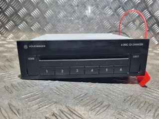 CD-чейнджер Volkswagen Golf 4 поколение 2000, 1.9 л., дизель, МКПП, универсал, 3B7035110